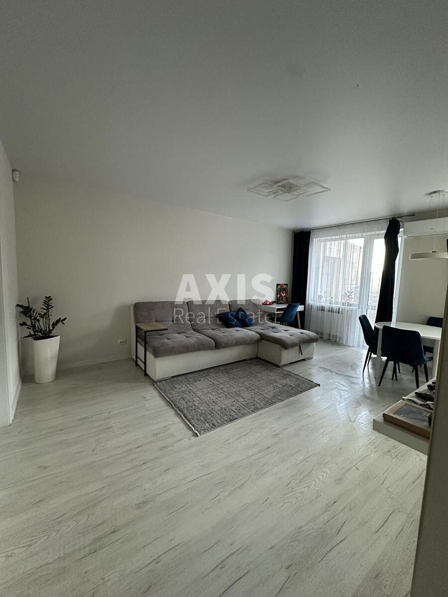 2k apartment pr-t Lobanovs'kogo 550