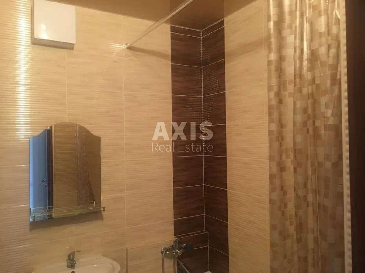 2к квартира ул. Чавдар Елизаветы 217