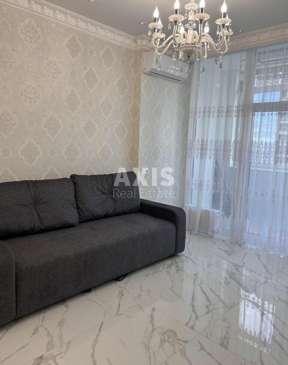 1k apartment pr-t Peremogy 11, корп. 12