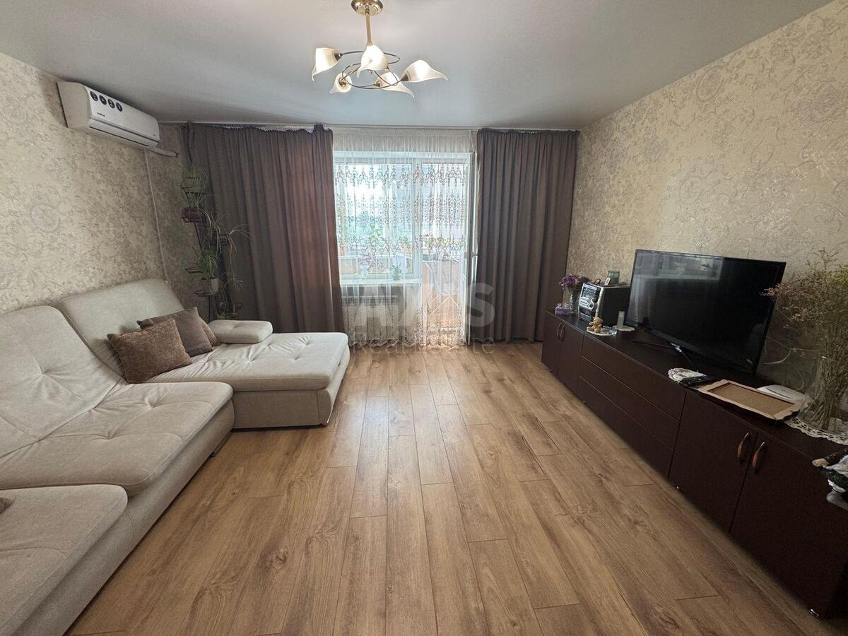 3k apartment vul. Vitrjani Gory 21/7576931