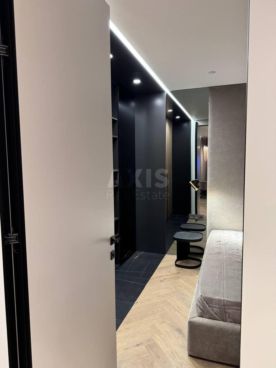 3k apartment vul. Kudri Ivana 1Б6
