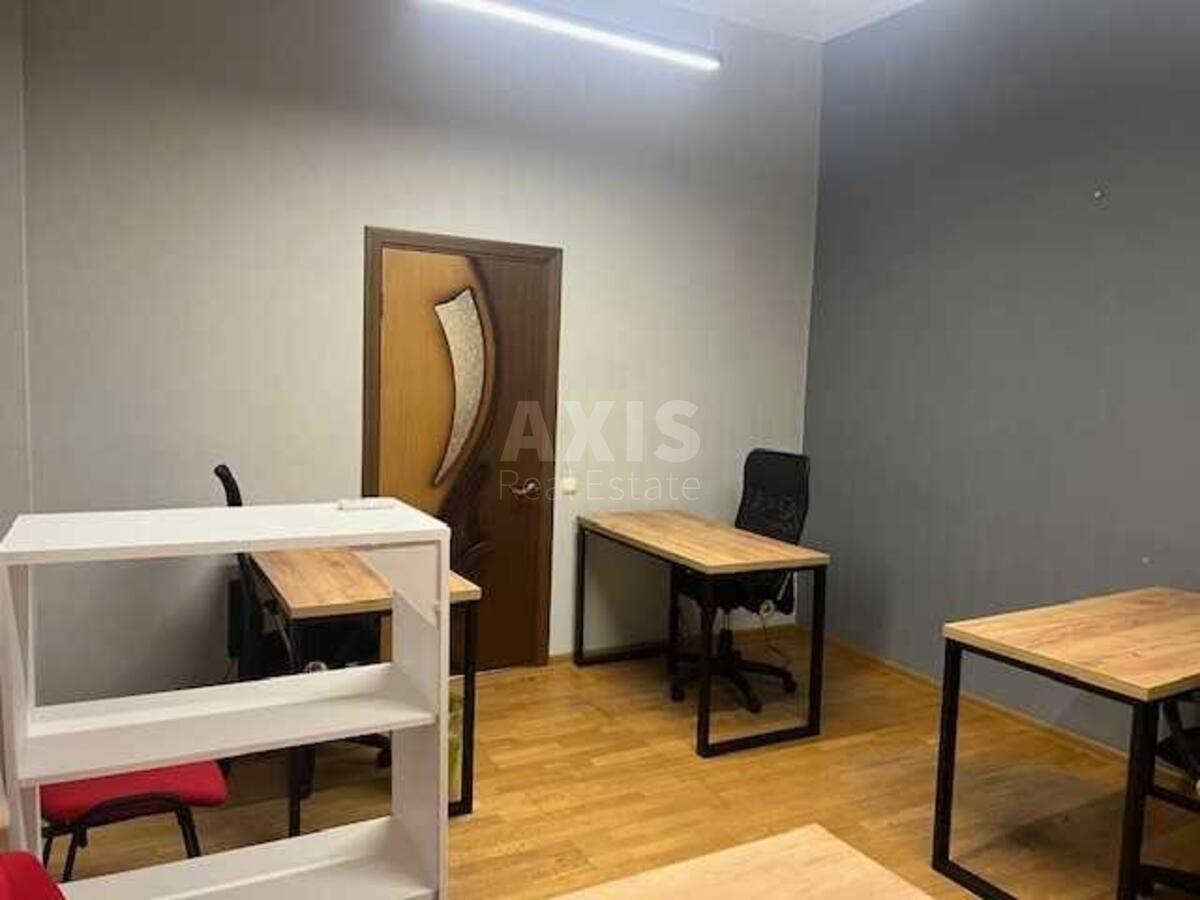 Офис ул. Лютеранская 7/10, 65м2