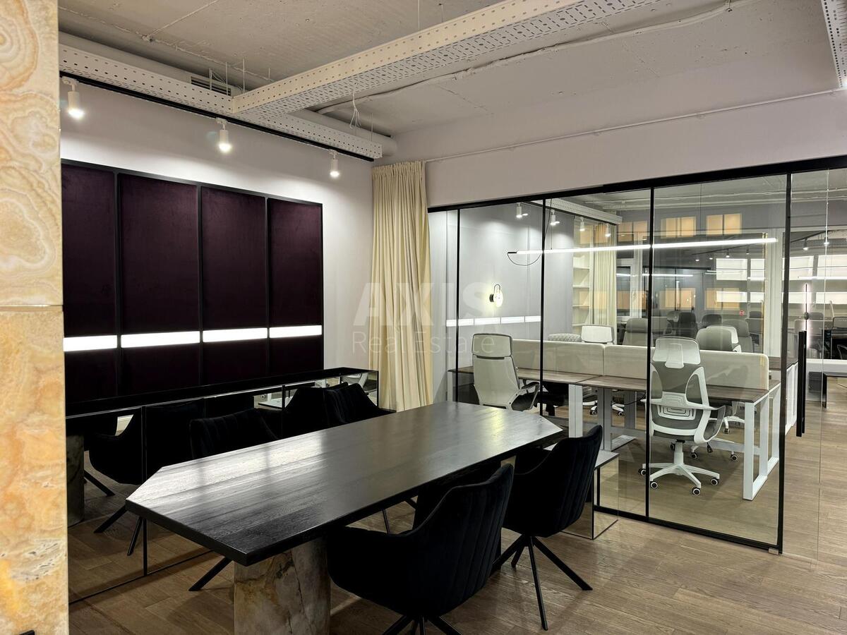 Office uzv. Klovs'kyj 7, 269m2593306