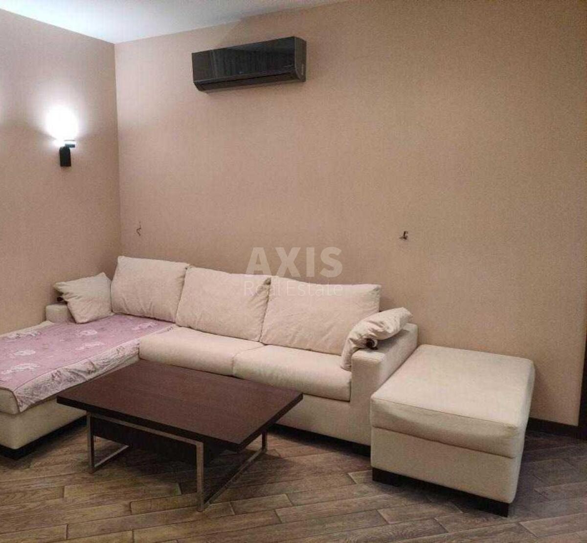 3k apartment vul. Staronavodnyc'ka 6Б627781