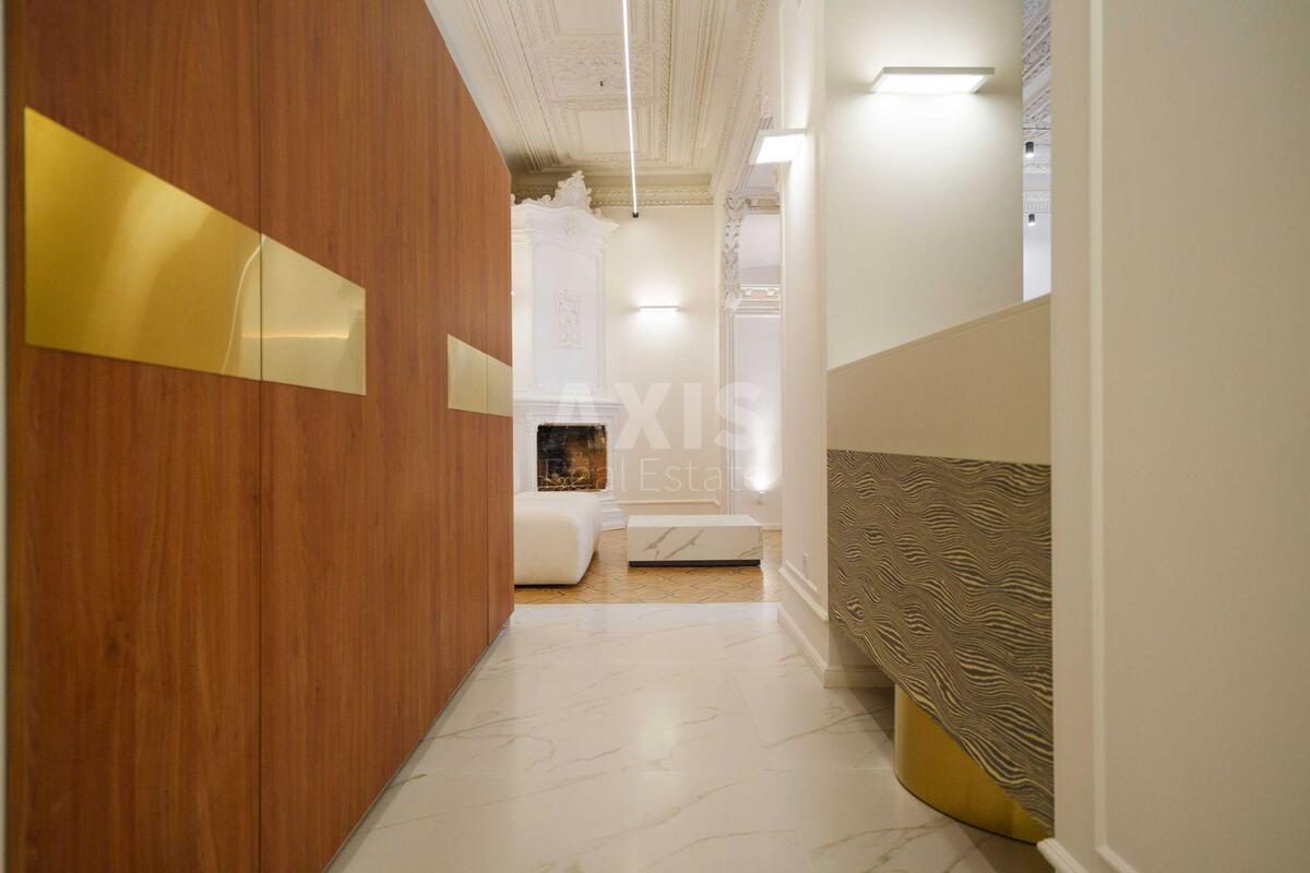 Office vul. Rustaveli Shota 22, 181m2631253