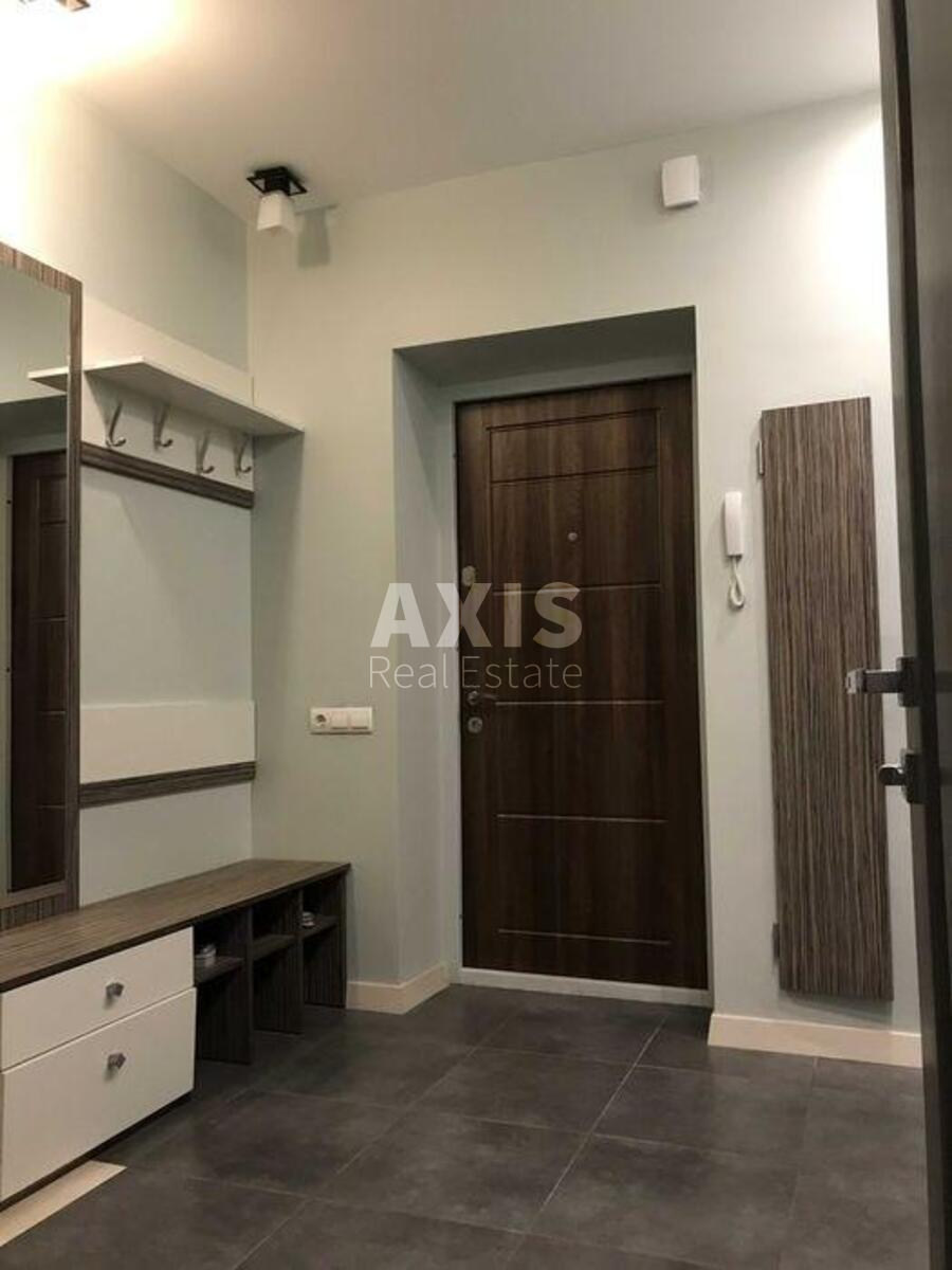 1k apartment vul. Zamkovec'ka 1026