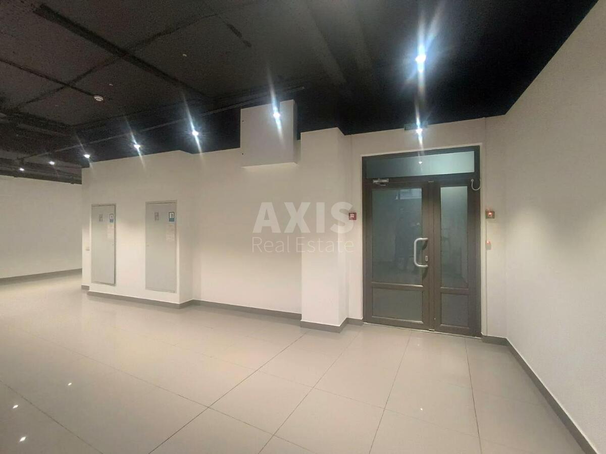 Office vul. Jevgena Konoval'cja 36Д, 163m26334811