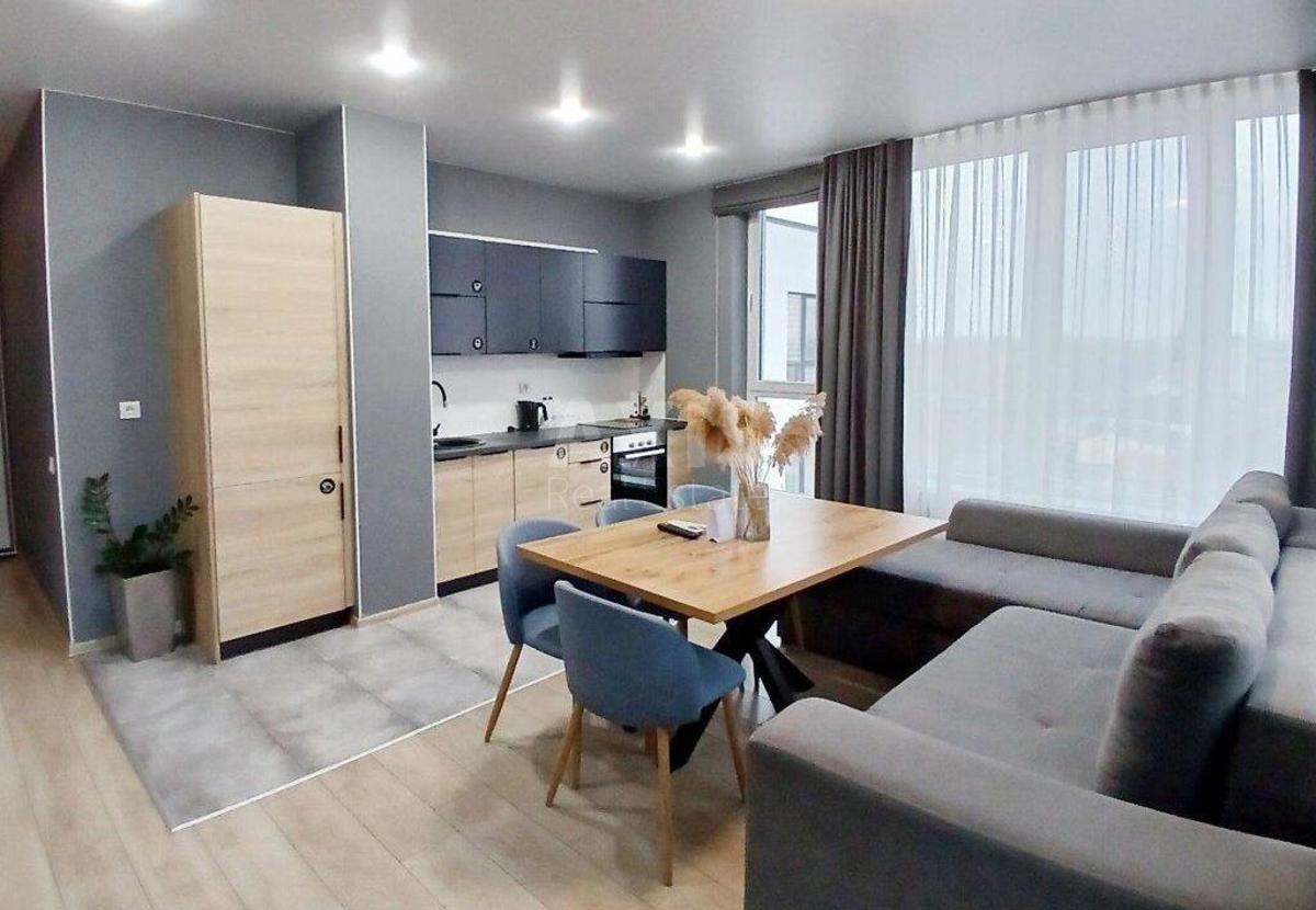 2k apartment vul. Syrec'ko-Sadova 12