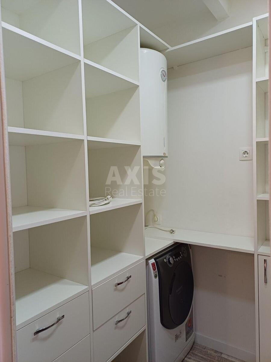 1k apartment vul. Glybochyc'ka 13602537
