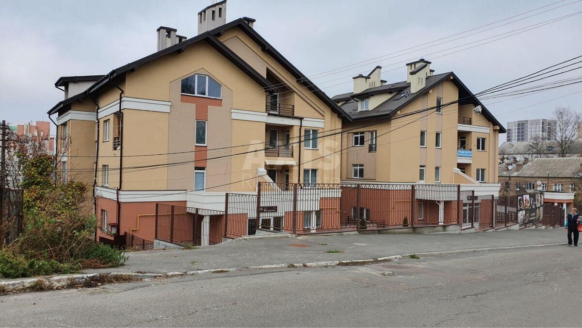 2k apartment vul. Batums'ka 9А