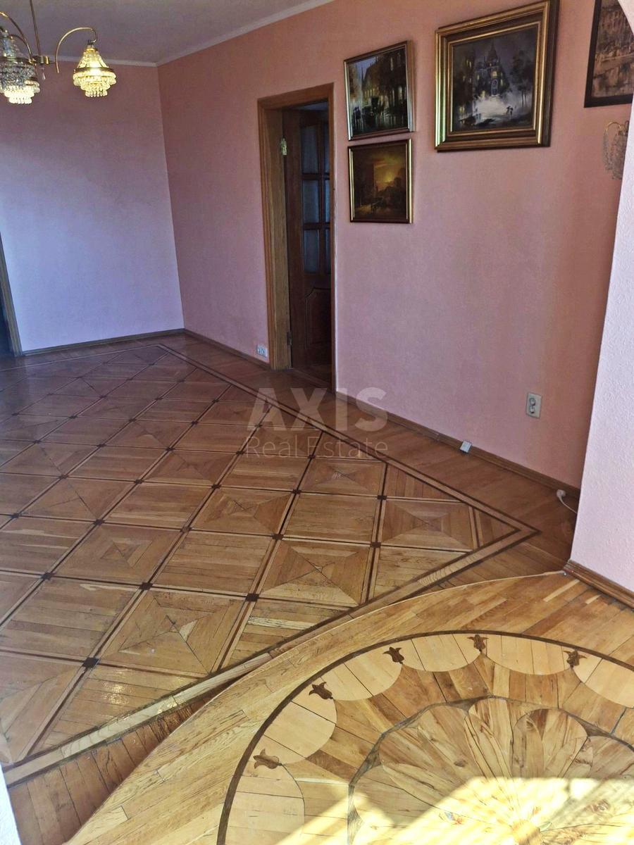 4k apartment vul. Jordans'ka 11В639485