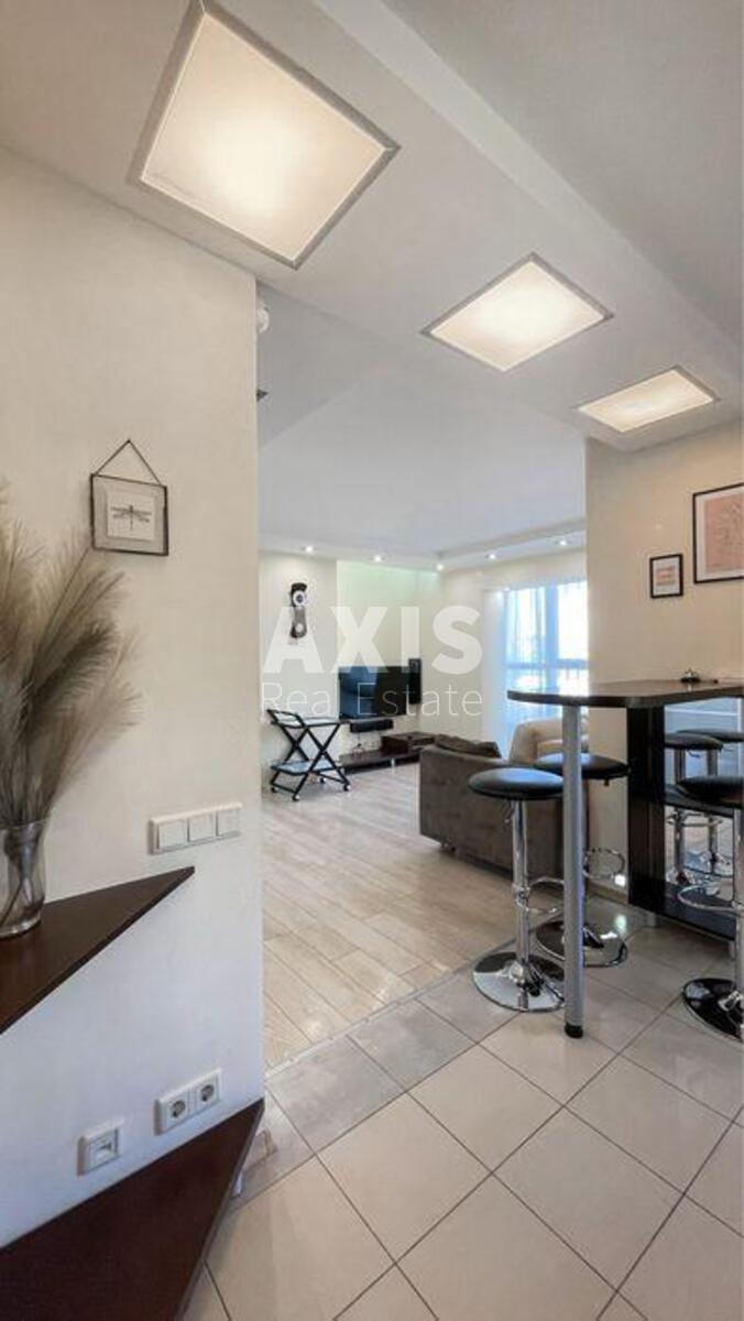 2k apartment vul. Nimans'ka 7