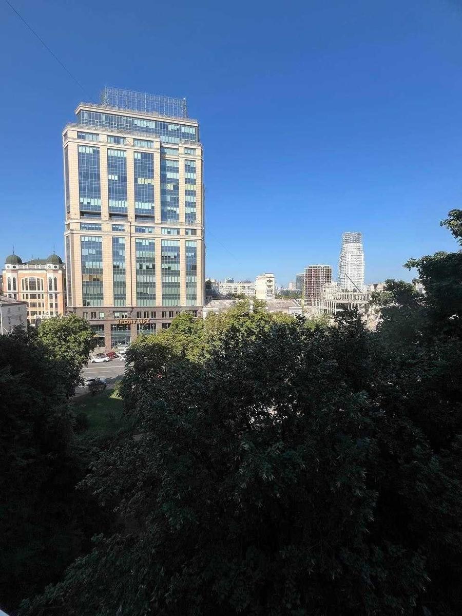 2k apartment vul. Suvorova 198