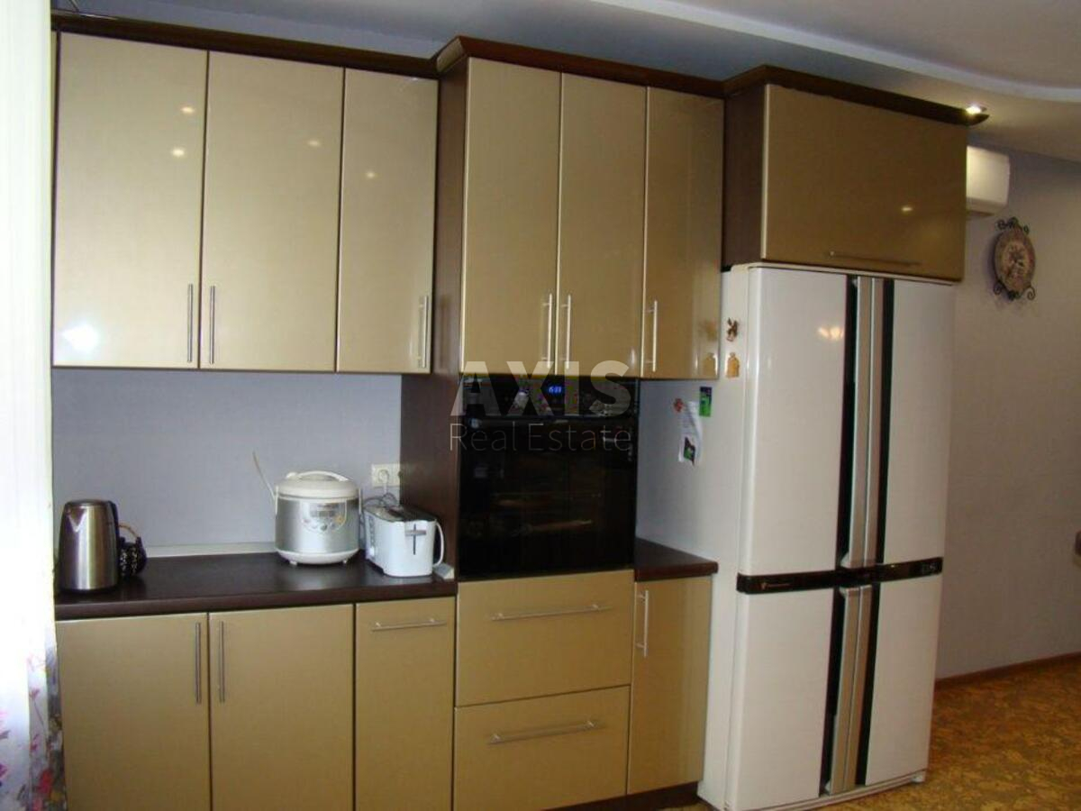 4k apartment pr-t Geroi'v Stalingrada 47А5781616