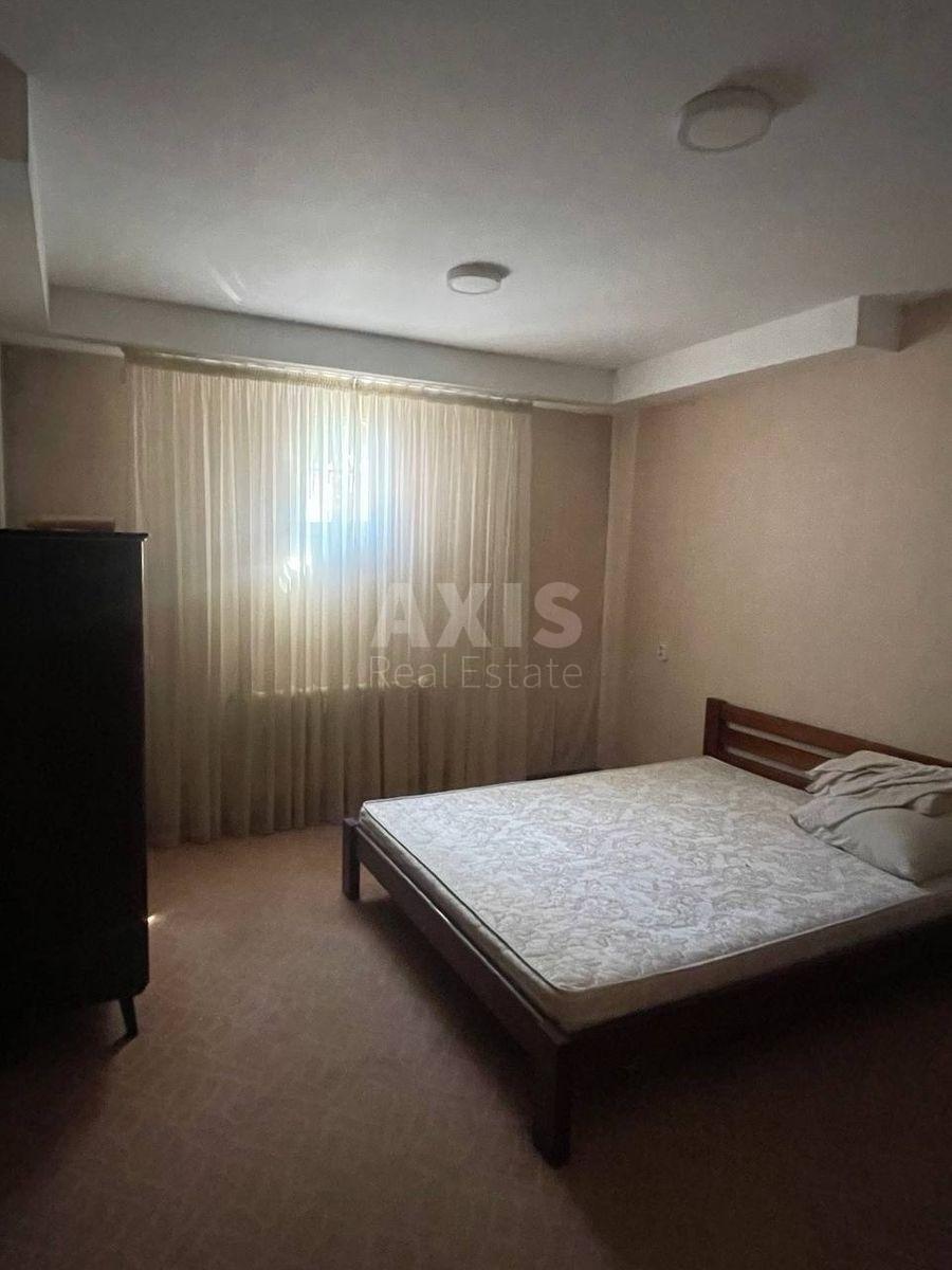 Trade object vul. Avtozavods'ka 43, 113m23