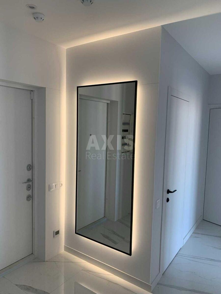 2k apartment nab. Dniprovs'ka 18А6156612