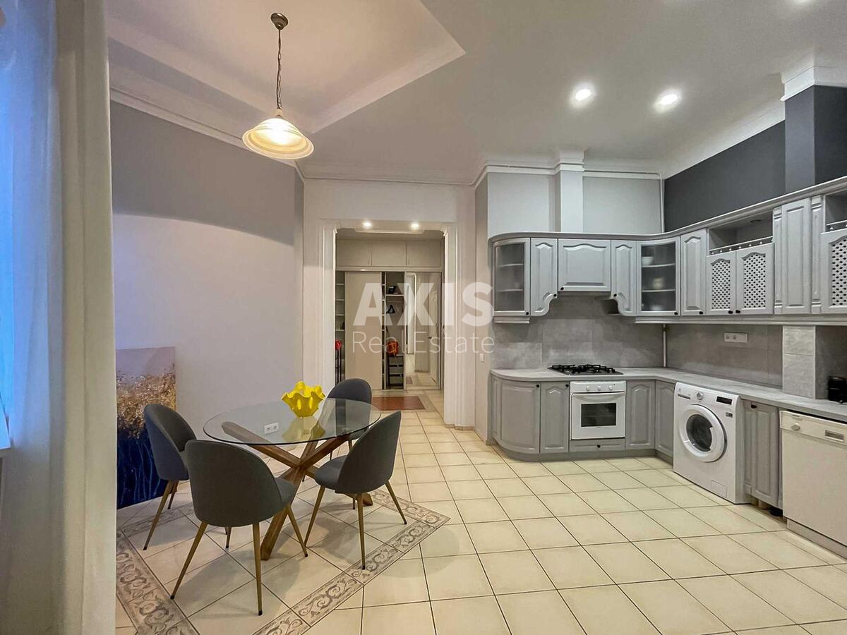3k apartment vul. Mala Zhytomyrs'ka 51