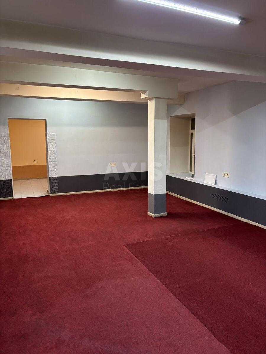 Trade object bul. Lepse Ivana 67, 235m2613695