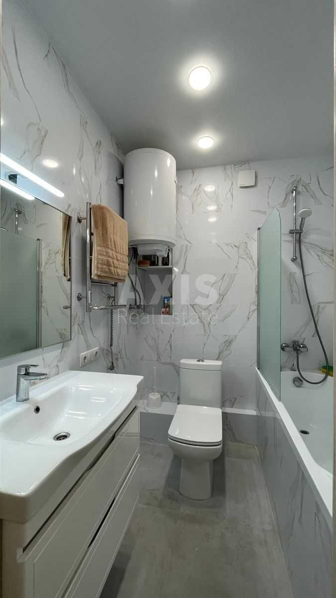 1k apartment vul. Radystiv 346