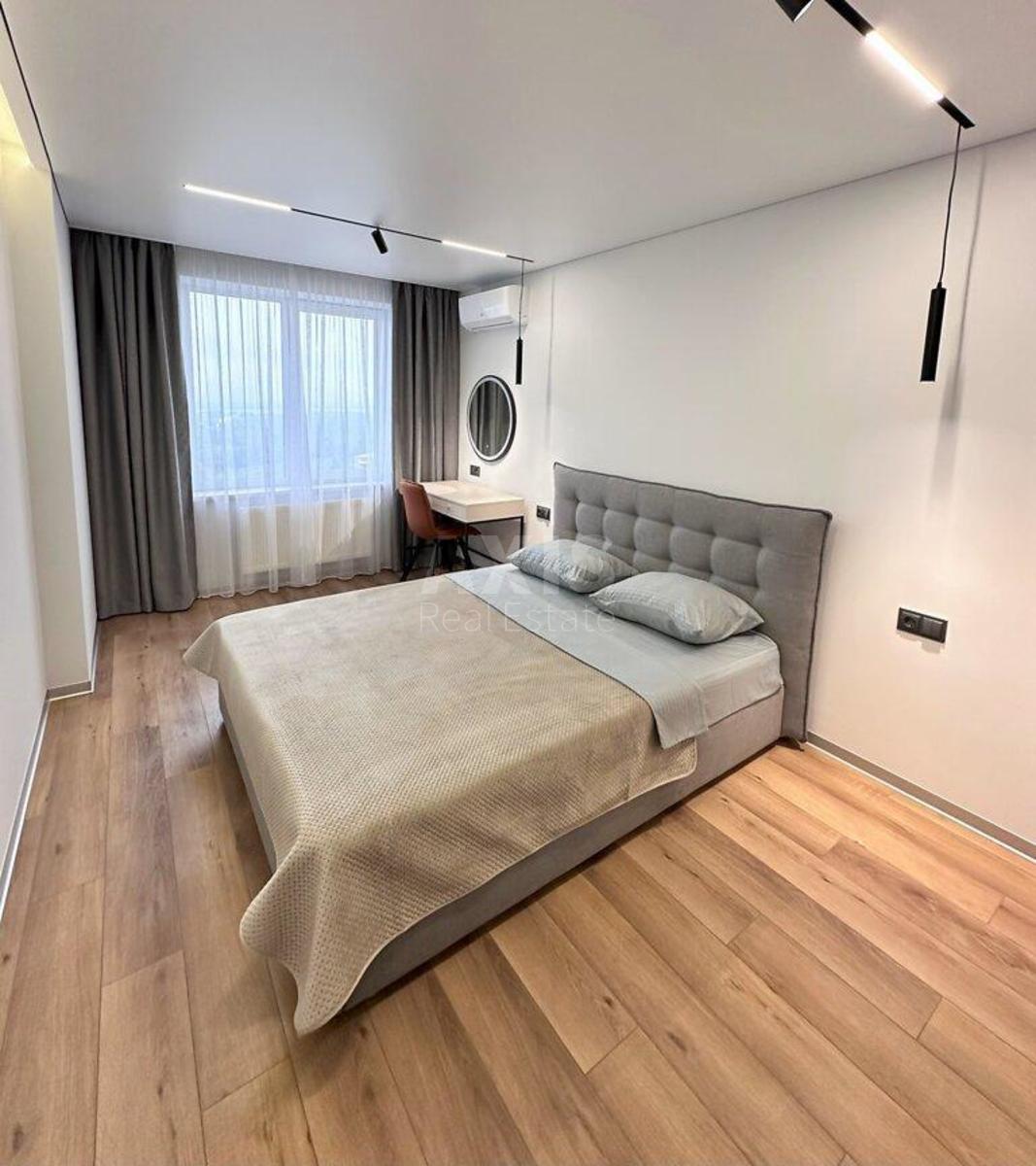 2k apartment uzv. Lysogirs'kyj 203