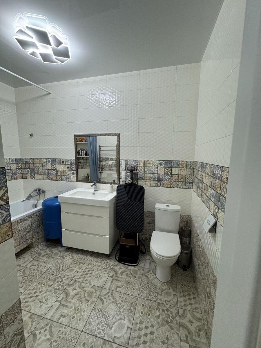 2k apartment vul. Chavdar Jelyzavety 38А623444