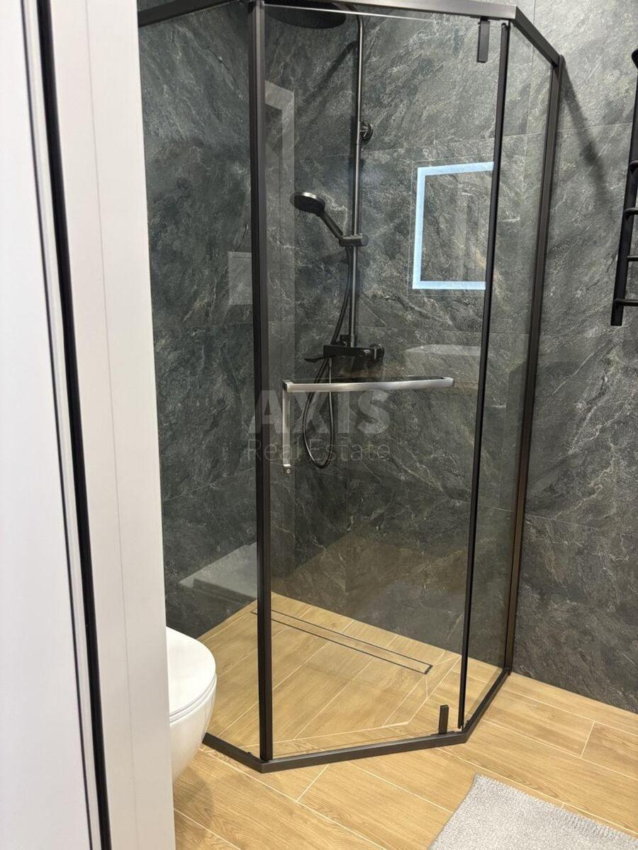 1k apartment nab. Dniprovs'ka 17В573475