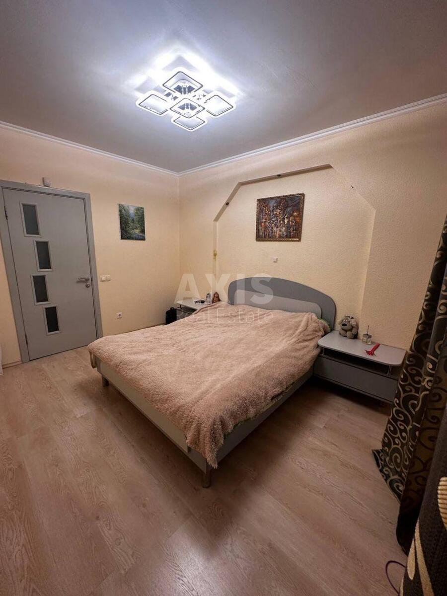 2к квартира ул. Урловская 9617305