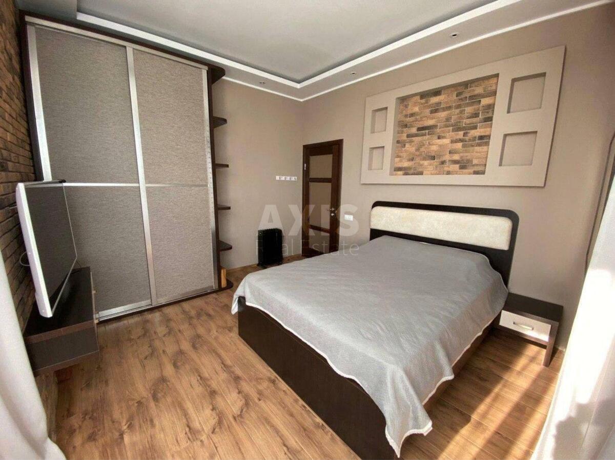 2k apartment nab. Dniprovs'ka 26619961