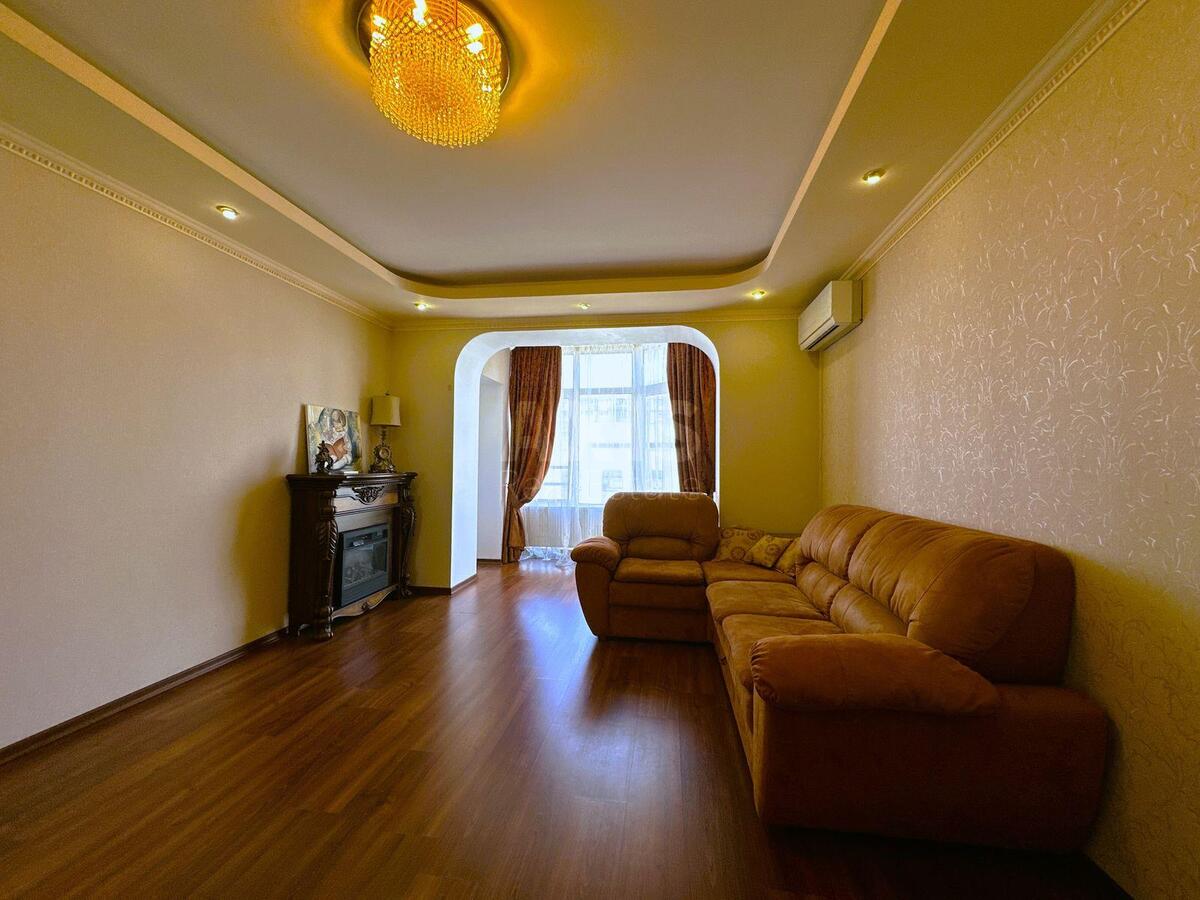 3k apartment vul. Yulia Zdanovska 46/1578415