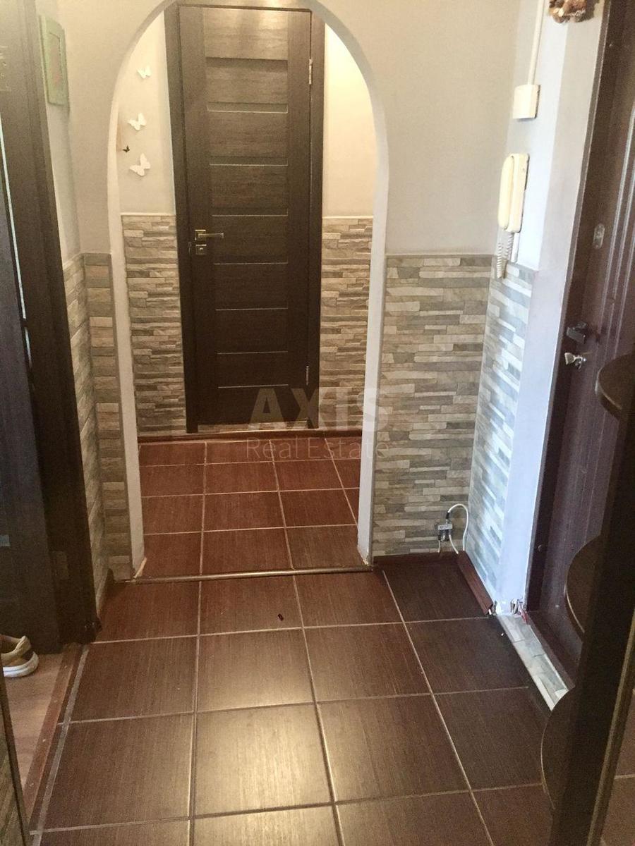 2k apartment vul. Volodymyra Sal's'kogo 84
