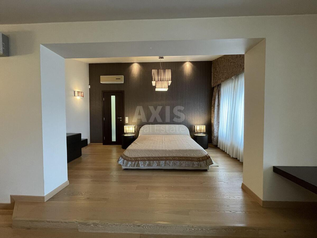 5k apartment vul. Kyrylivs'ka 14/186349817