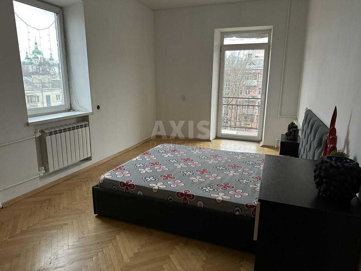 3к квартира ул. Кирилловская 109А2