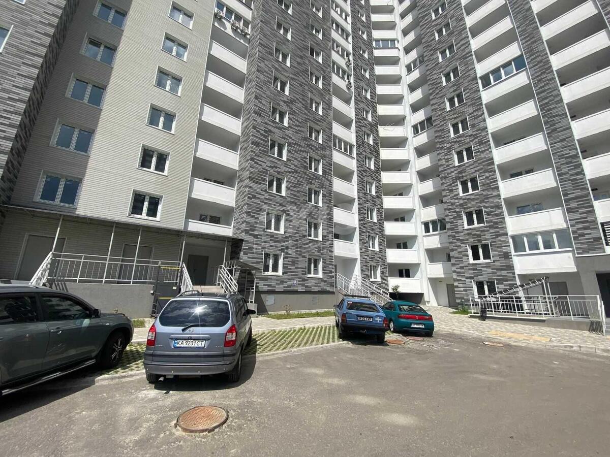 1к квартира ул. Коноплянская 221