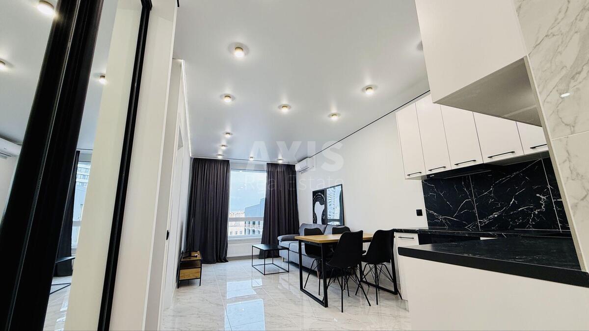 1k apartment vul. Vasylivs'ka 11