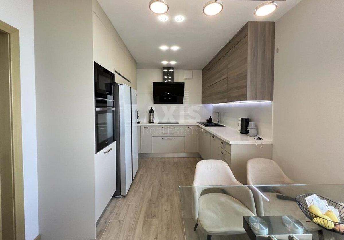 3k apartment vul. Yulia Zdanovska 71Г0