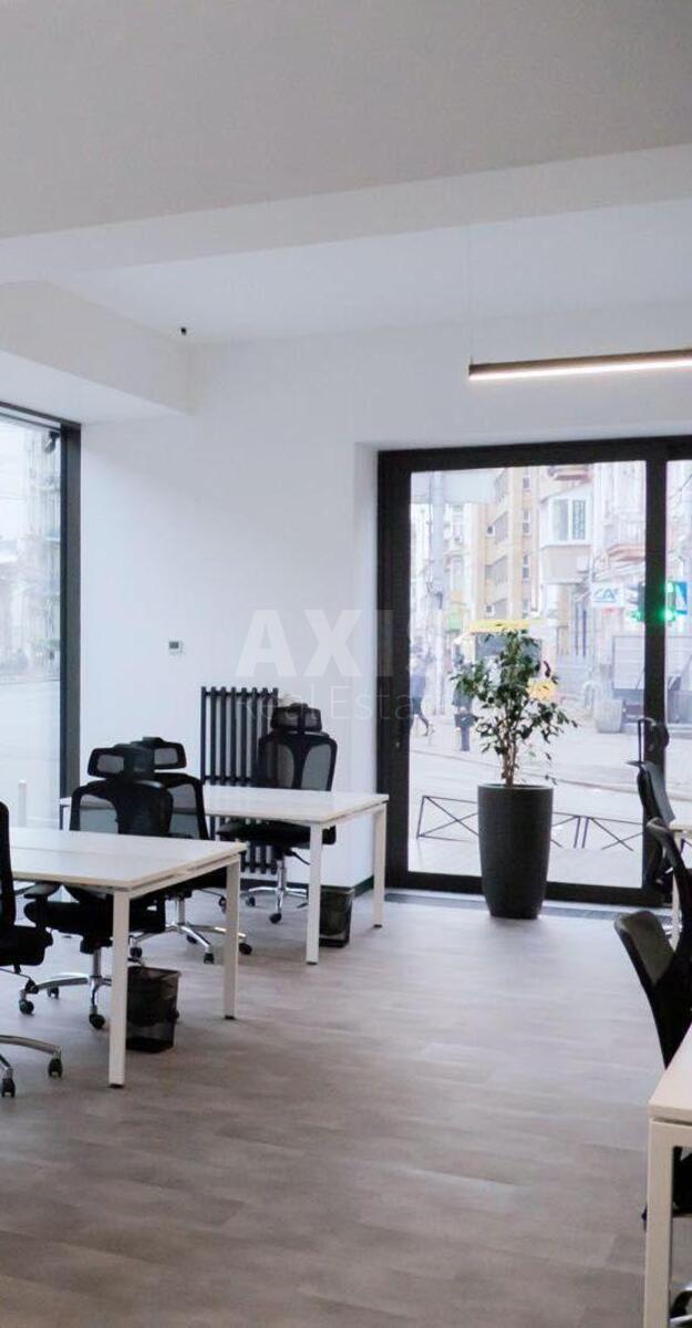 Office vul. Saksagans'kogo 53/80, 227m21