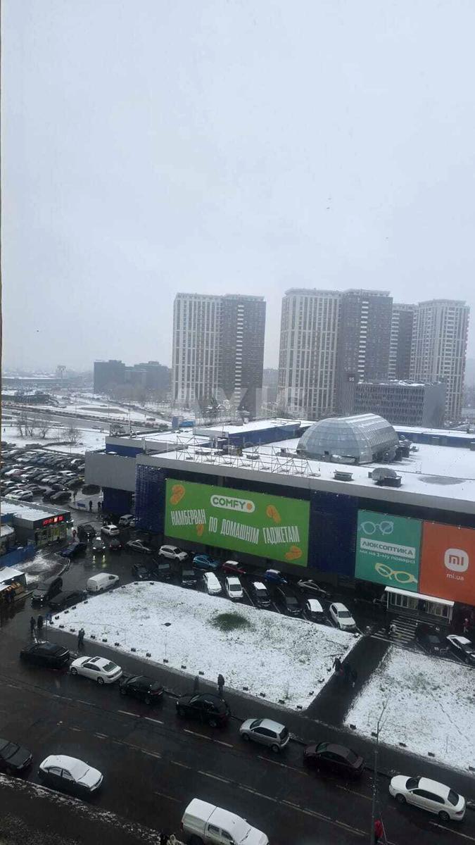 2k apartment vul. Sribnokil's'ka 206303813