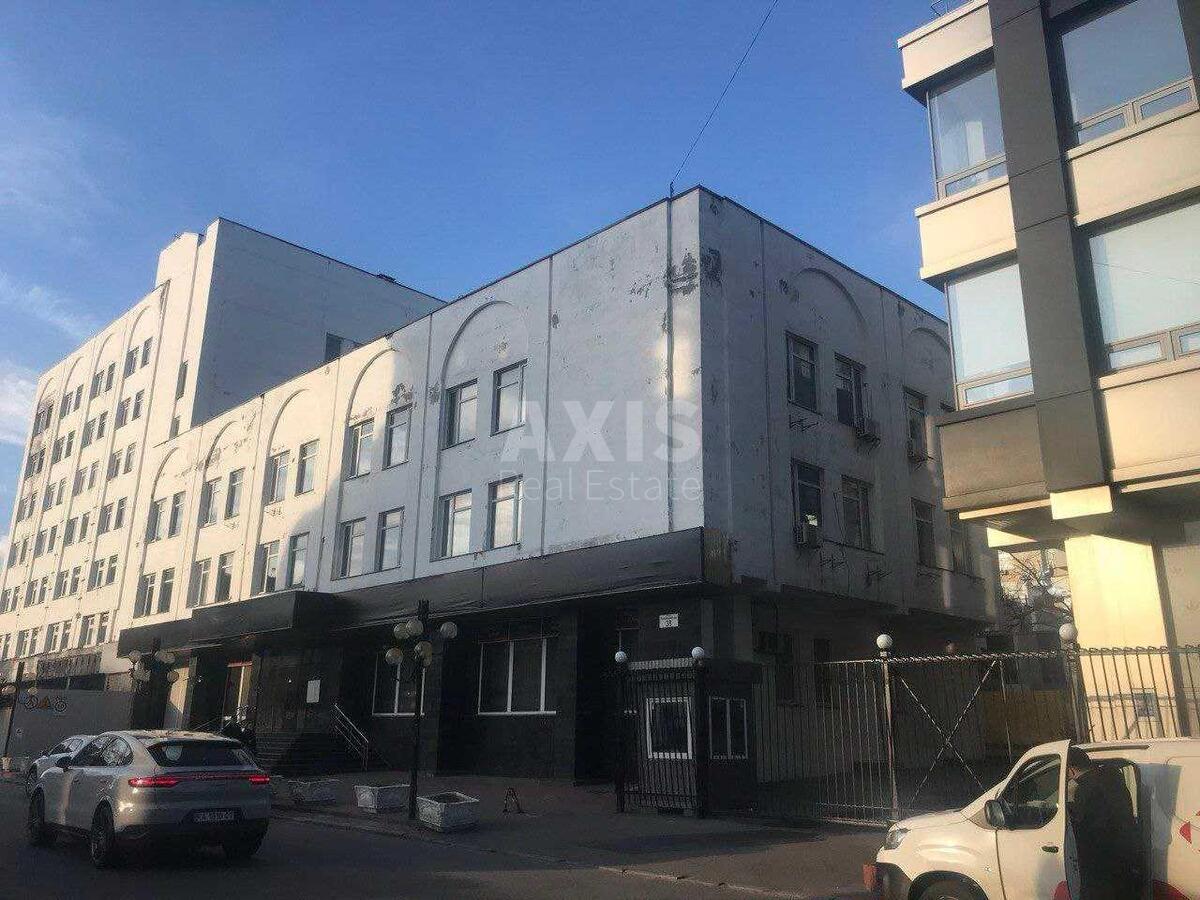 Office vul. Pochajnyns'ka 38, 1630m2588100