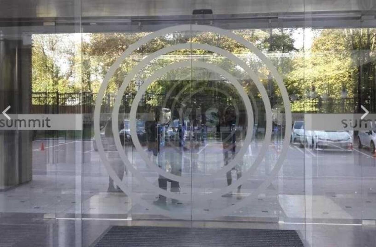 Офис ул. Грушевского Михаила 9Б, 1000м2588391