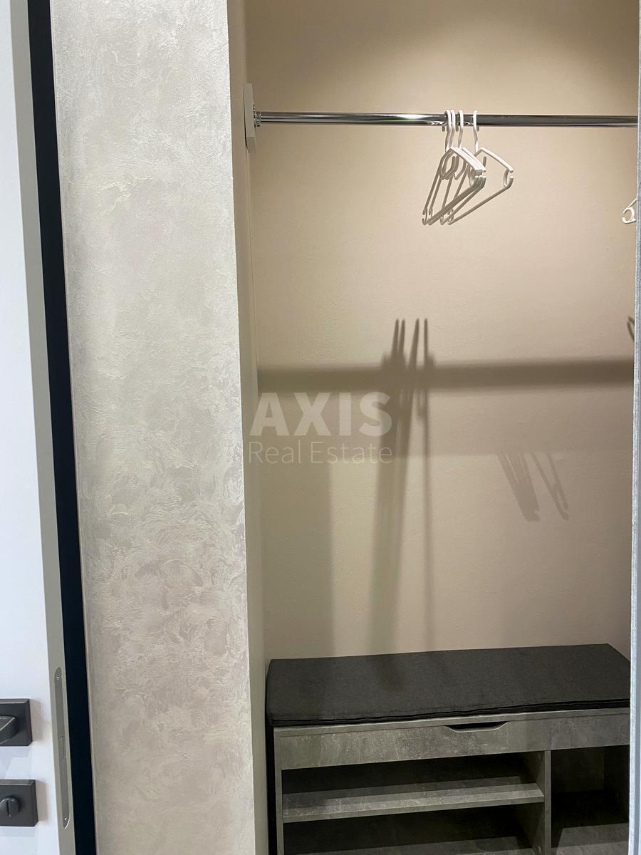 1k apartment pr-t Berestejskij 426319211