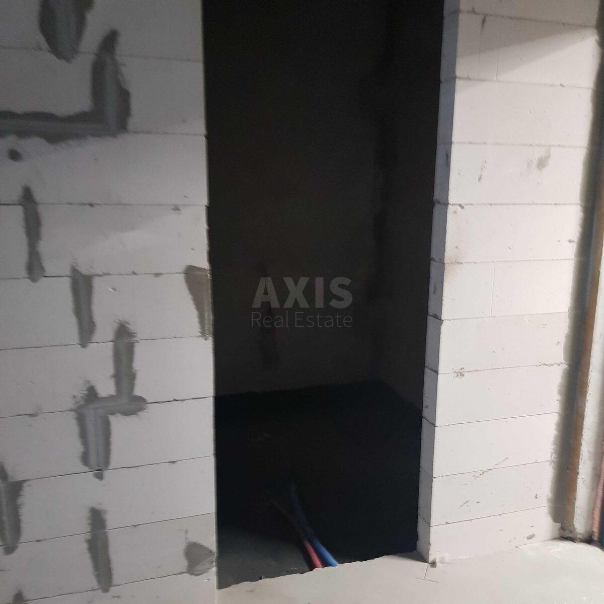 2k apartment vul. Myhajla Maksymovycha 246