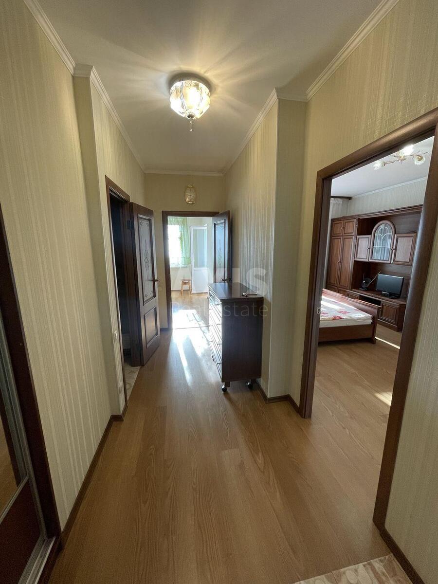 1k apartment vul. Petropavlivs'ka 50Б4