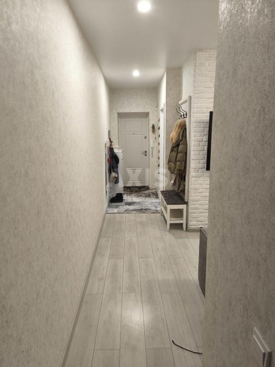 3k apartment vul. Radchenka Petra 276381017