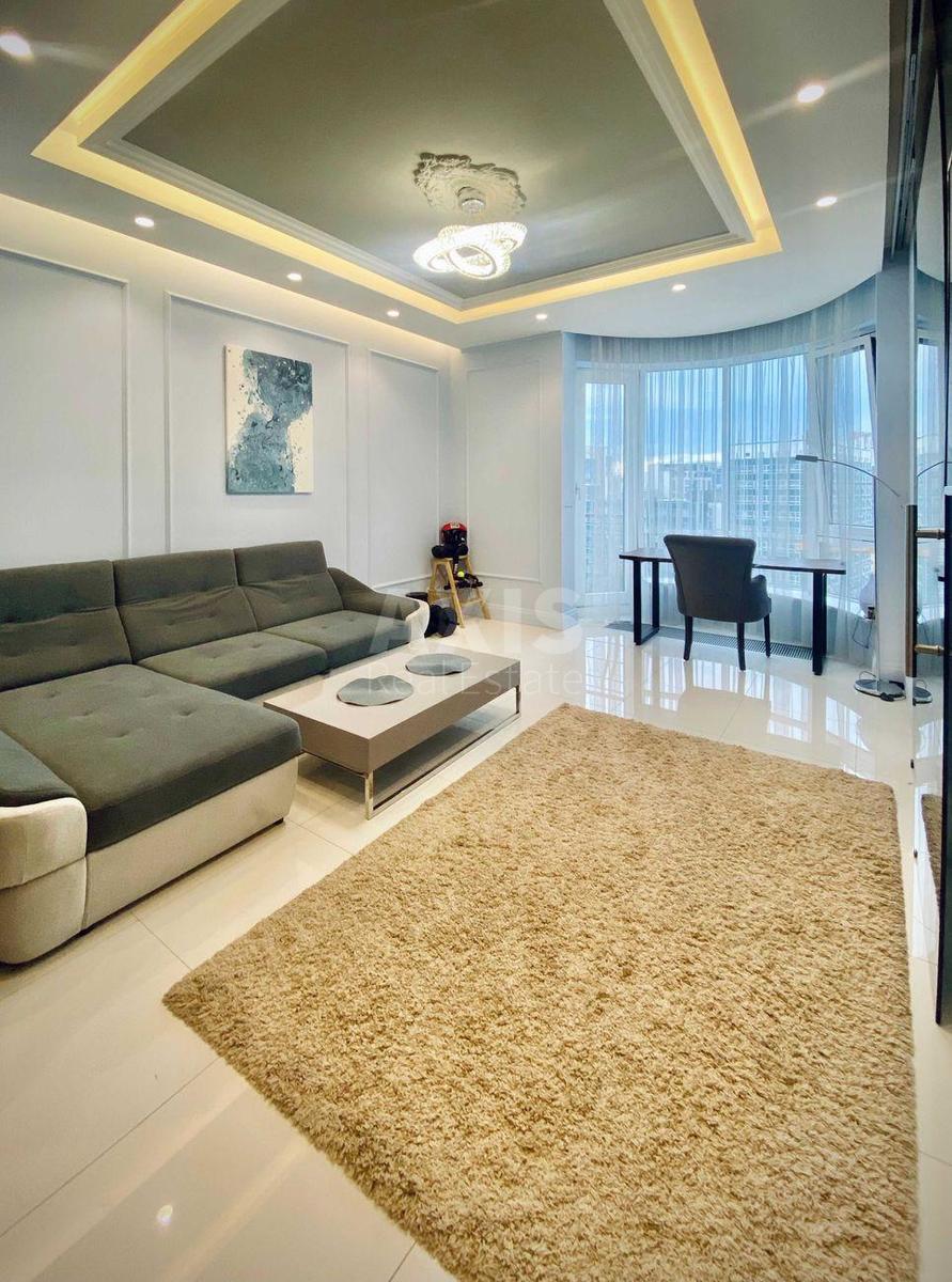 2k apartment vul. Barbjusa Anri 73/10