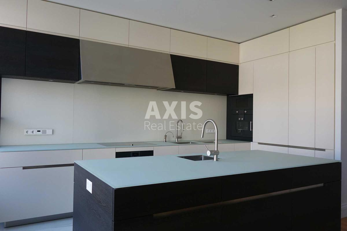 5k apartment vul. Zhyljans'ka 59