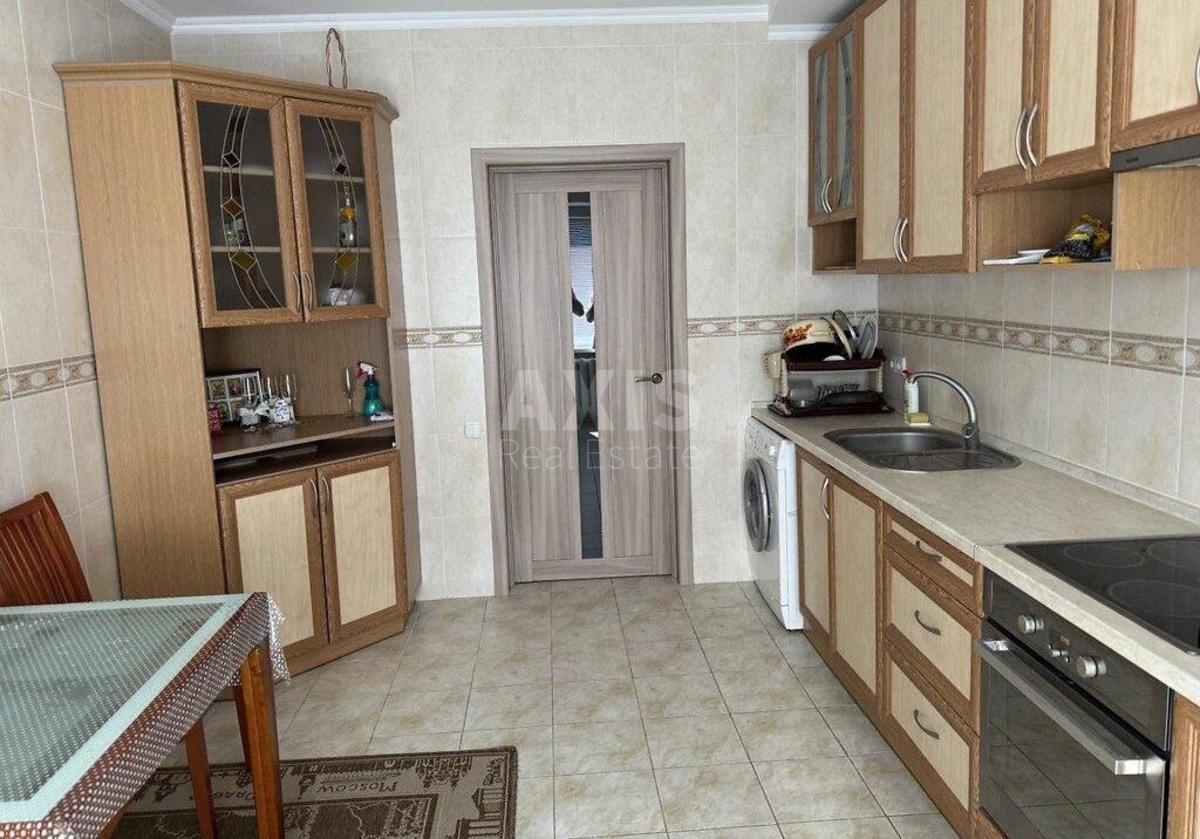 2к квартира ул. Ревуцкого 5