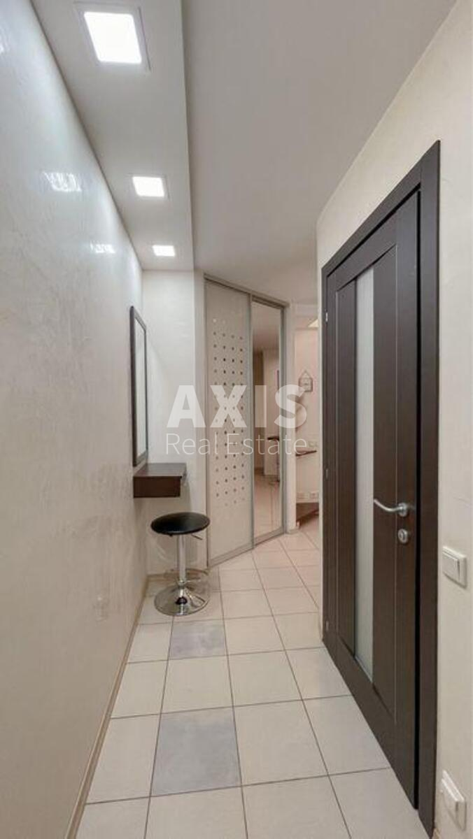 2k apartment bul. Lesi Ukrai'nky 190