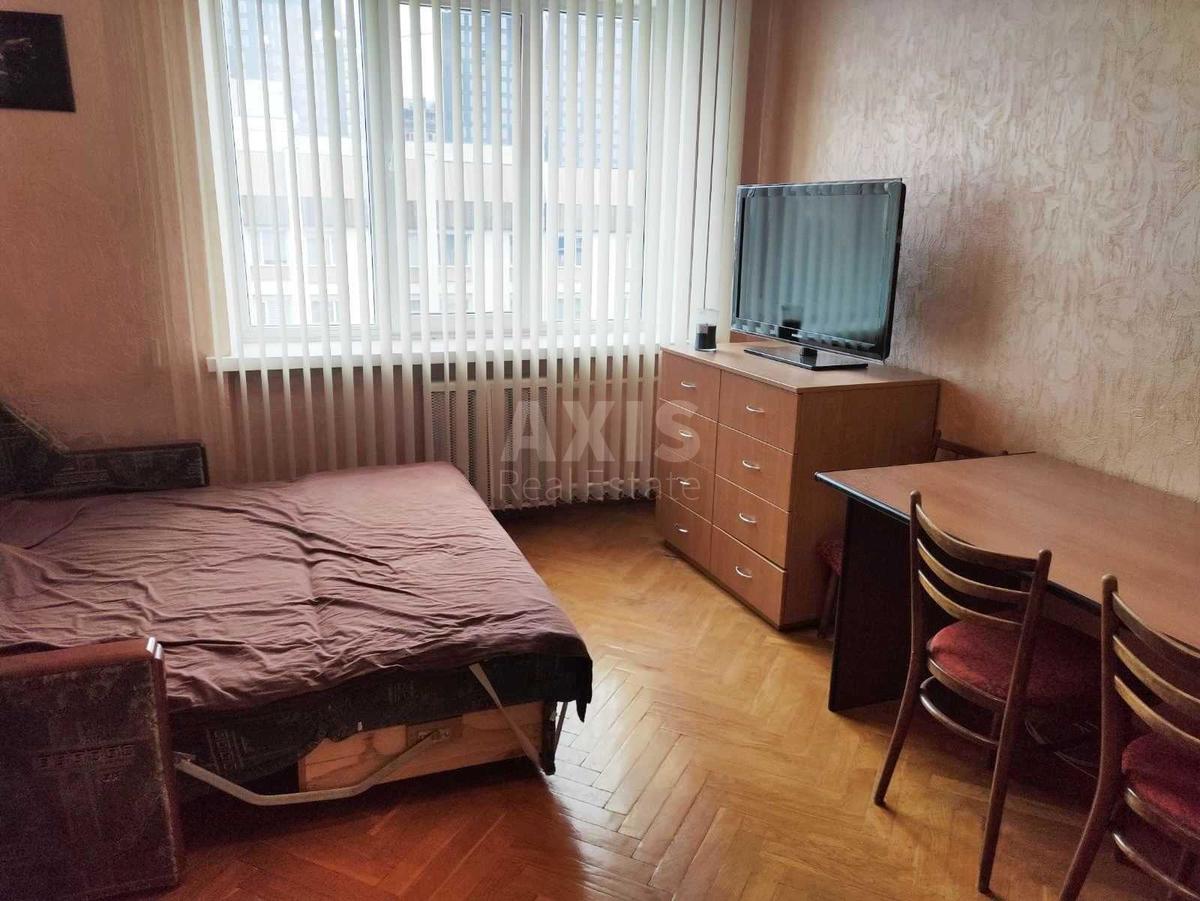 3к квартира ул. Предславинская 381
