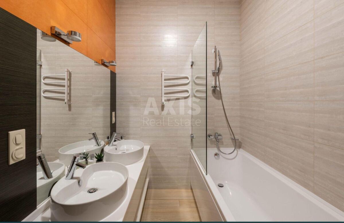 3k apartment vul. Dragomyrova Myhajla 96