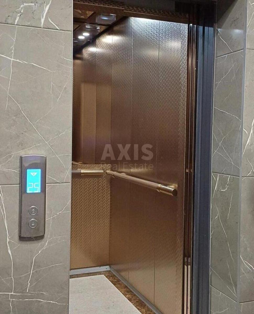 1k apartment vul. Dragomyrova Myhajla 4Б450476
